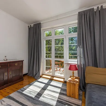 Avis - Apartment *