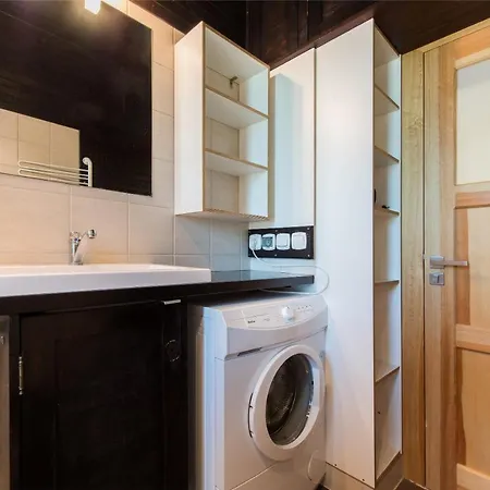 Avis - Apartment